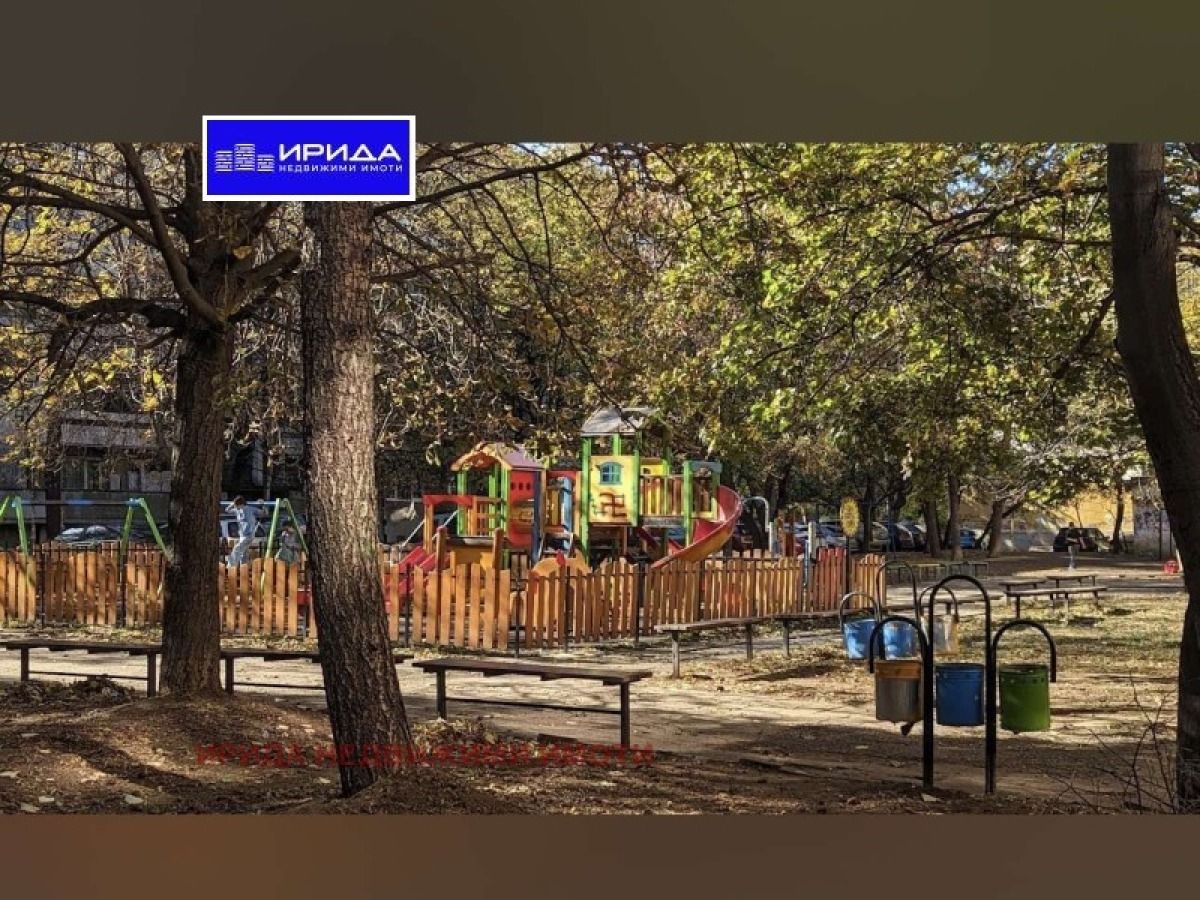 Двустаен  обзаведен апартамент в Борово