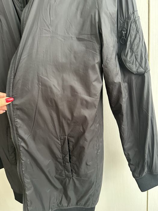 Мъжко черно яке Bershka S