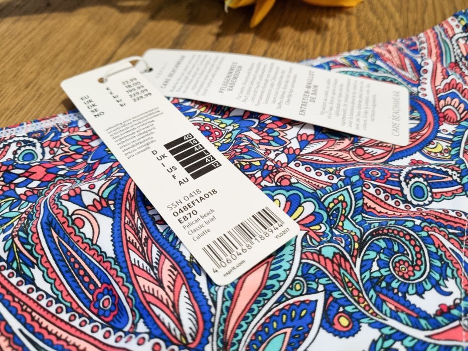 Ново долнище на бански Esprit