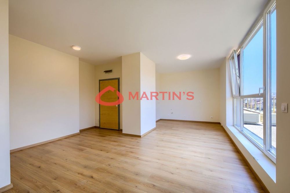 Продава се Четиристаен апартамент в София, Бъкстон - 275 кв.м за 1510 €/кв.м - Снимка #2