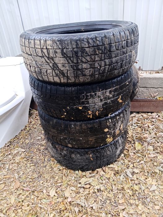 Продам шины 18/225/55