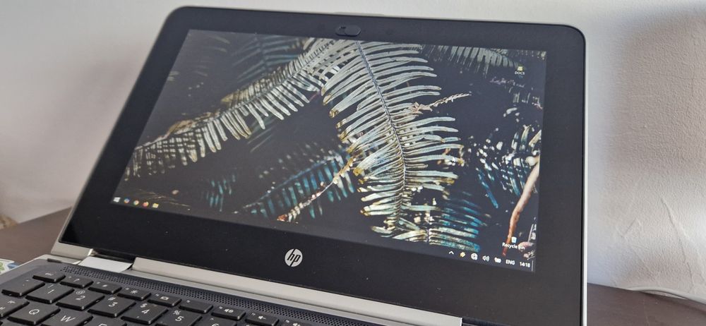 HP Pavilion x360 m1, touch screen, идеално състояние