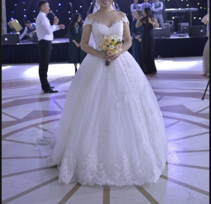 Продаю счастливое свадебное платье