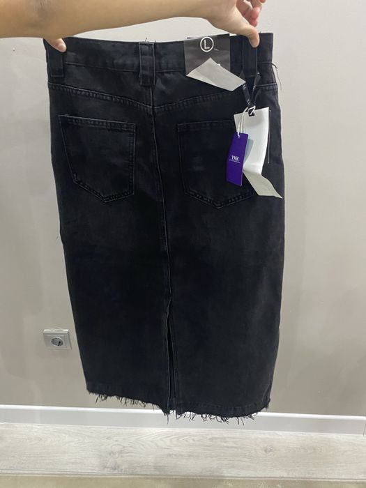 Продам новую джинсовую юбку