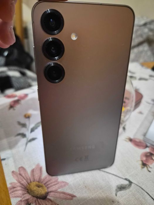 Samsung  S25 samsung