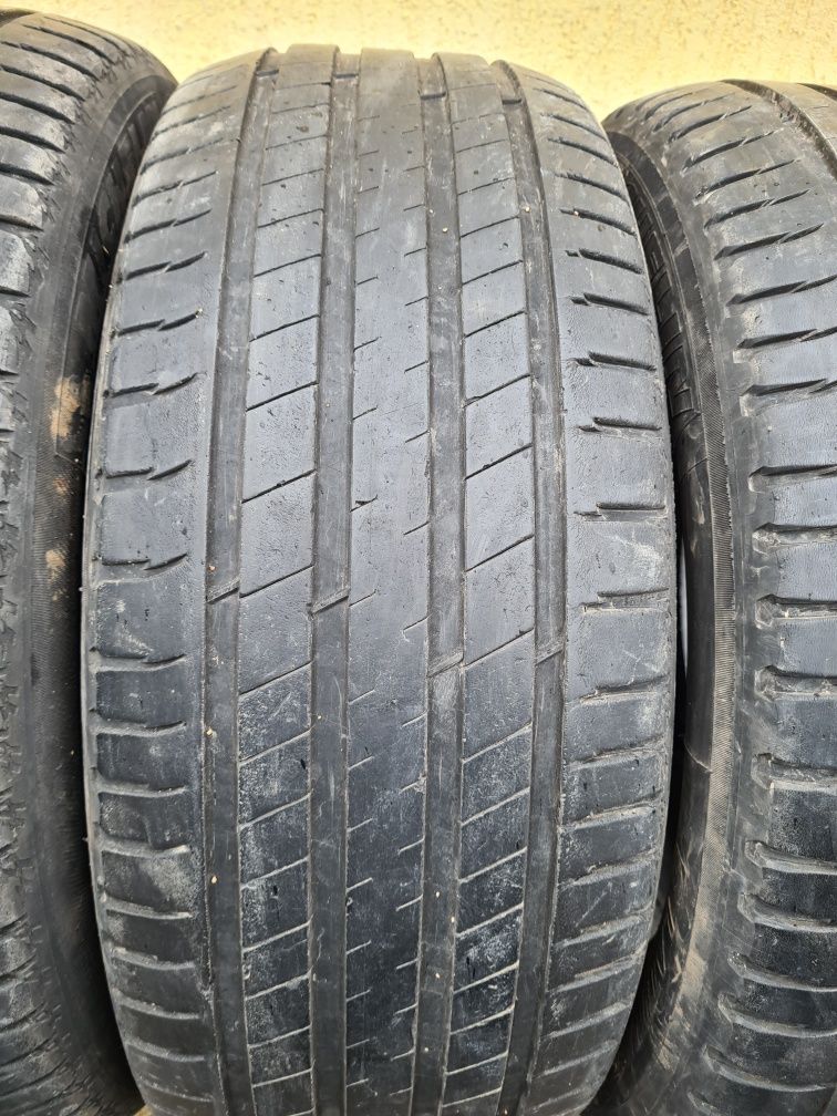 4 бр. летни гуми 235/55/19 Michelin 4 mm DOT 4015