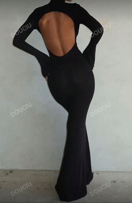Черна дълга рокля
