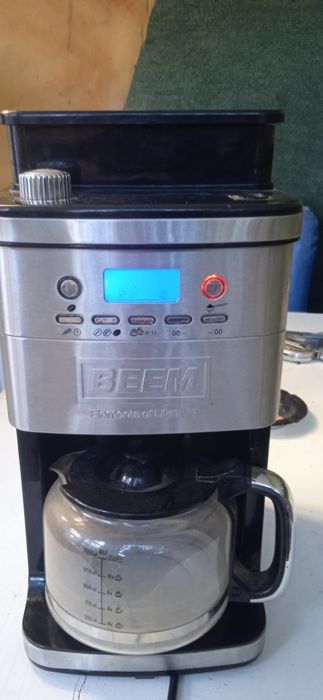 Expresor cafea 2 in 1 reducere 300 Ron azi