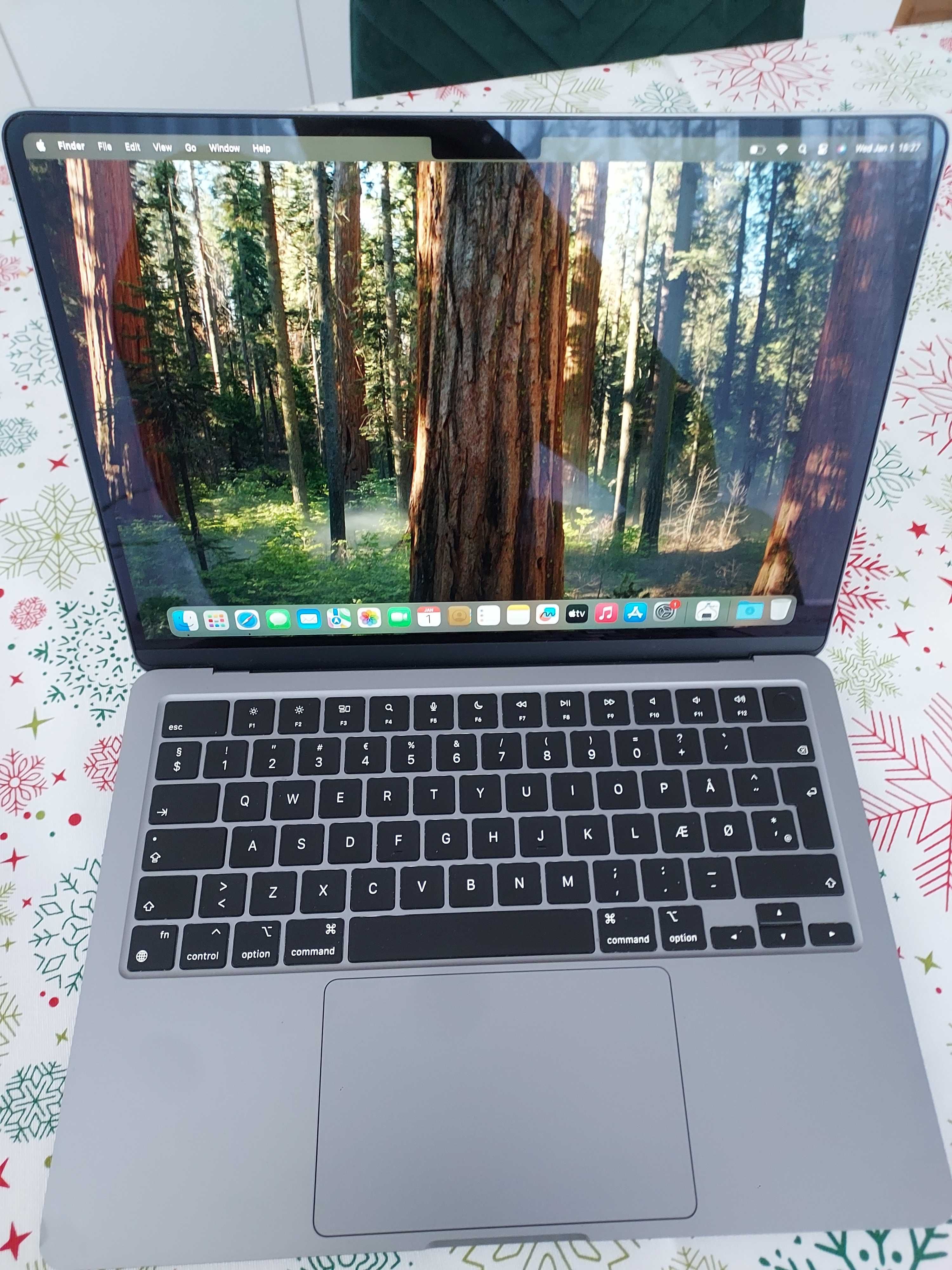 Apple MacBook Air 13" M2 RAM 8GB SSD 256GB baterie 97%