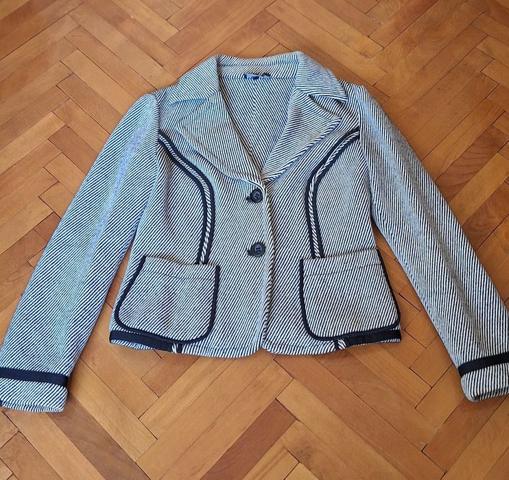 Costume elegante de dama