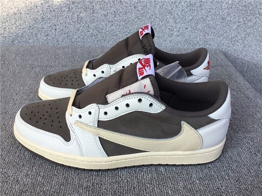 Travis Scott Air Jordan 1 Low OG "Reverse Mocha"