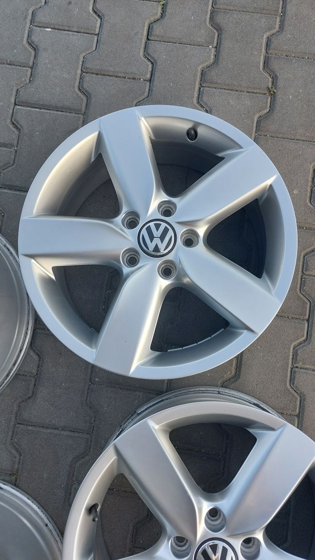 Jante aliaj originale VW Golf pe 17 model Orlando