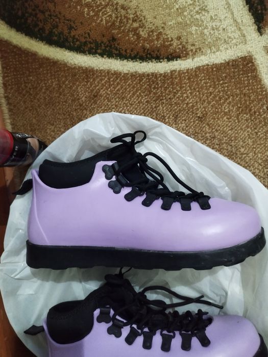 Продам ботинки зимние