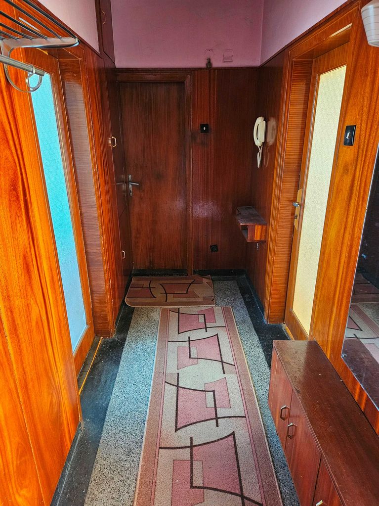 Продава се Тристаен апартамент в Габрово, Център - 85 кв.м за 600 €/кв.м - Снимка #6