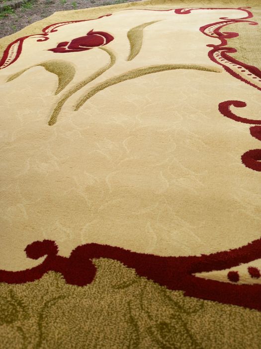 Персийски релефен голям килим 200/300
