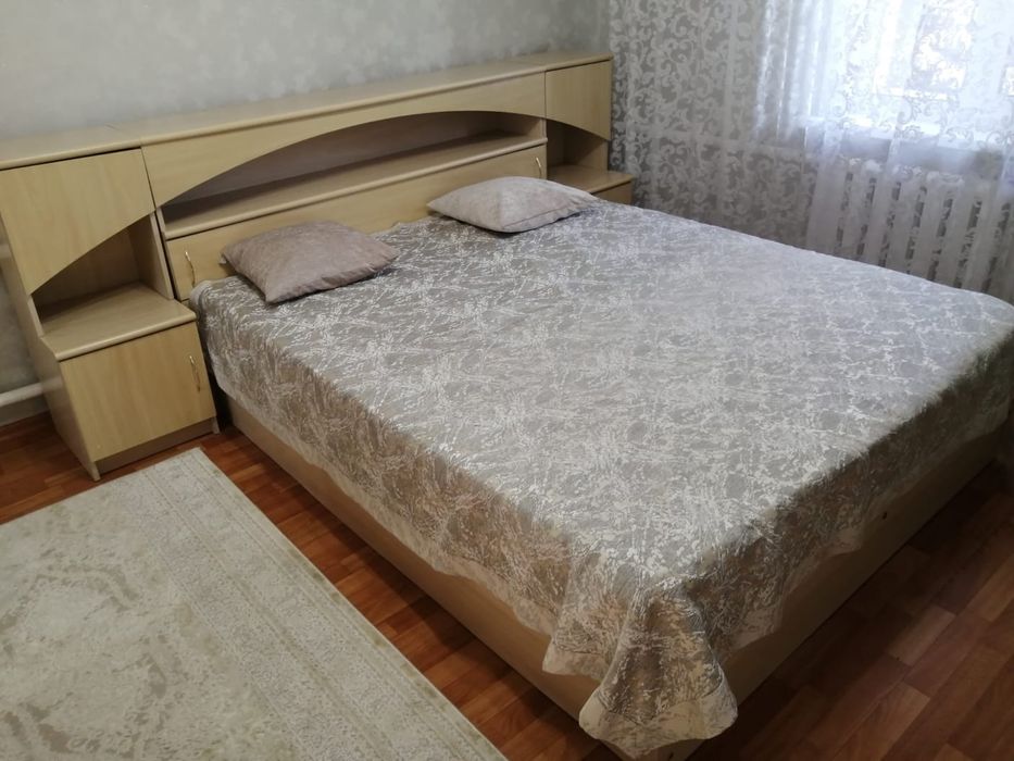 Продам кровать с матрасом