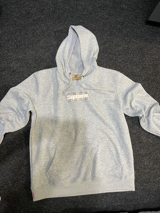 Продаю худи Supreme x Burberry