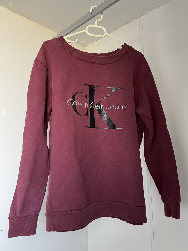 Calvin Klein плътна блуза