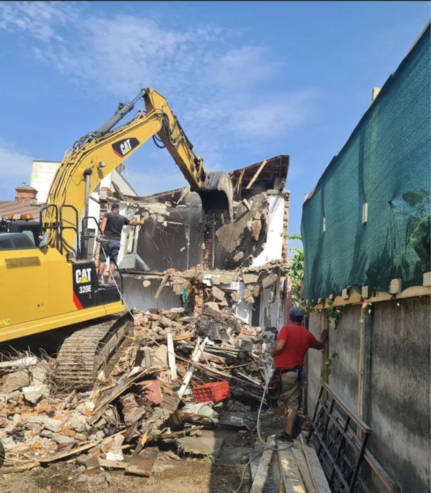 Demolari case si sapaturi
