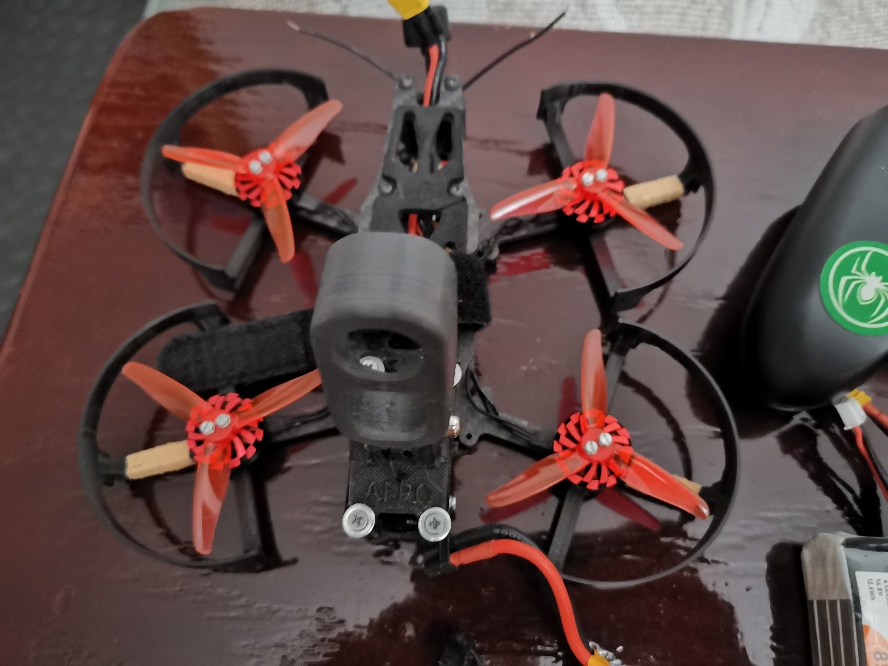 Eachine fpv дрон + радио