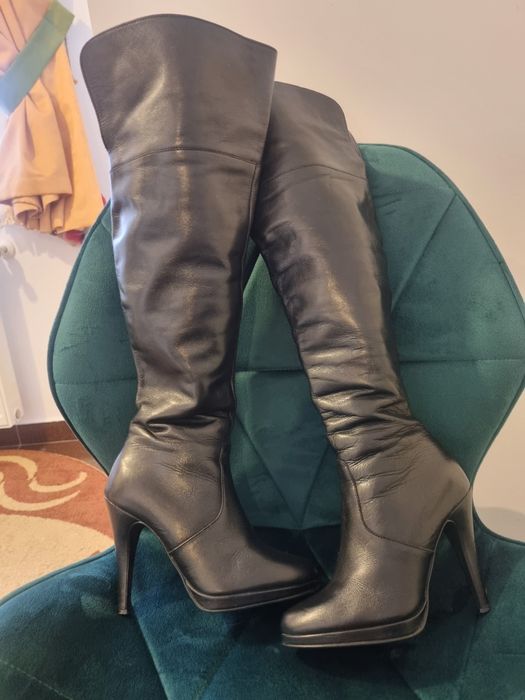 Cizme lungi peste genunchi din piele nr 35
