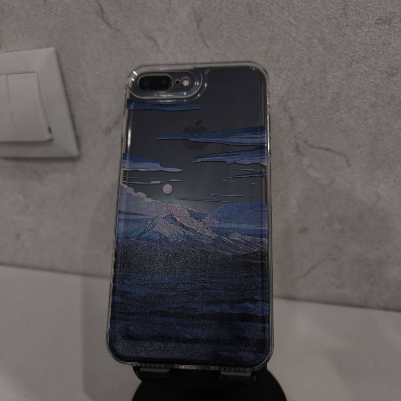 Iphone 7 plus в отличном состояний
