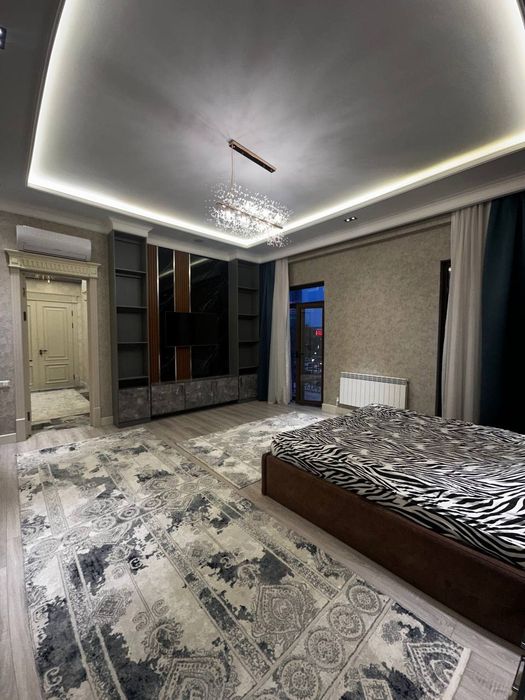 Сдаётся 3х ком квартира, ЖК Бульвар, ор-р: Ташкент Сити, 120м2