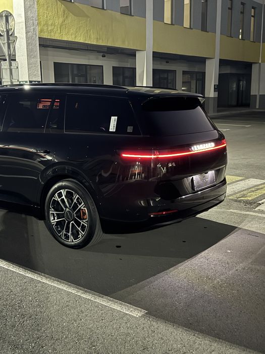 Lynk&Co 900 1.5T Hybrid V Nalichii