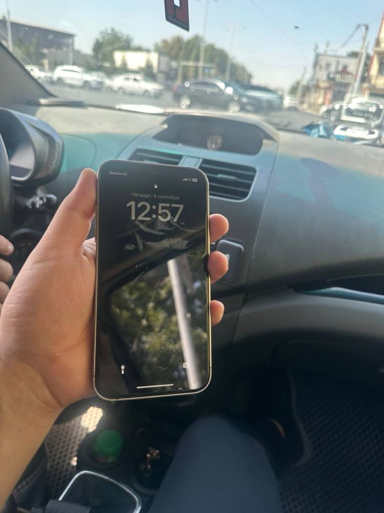 iPhone Xr 15 pro korpus qilingan Srochno sotiladi