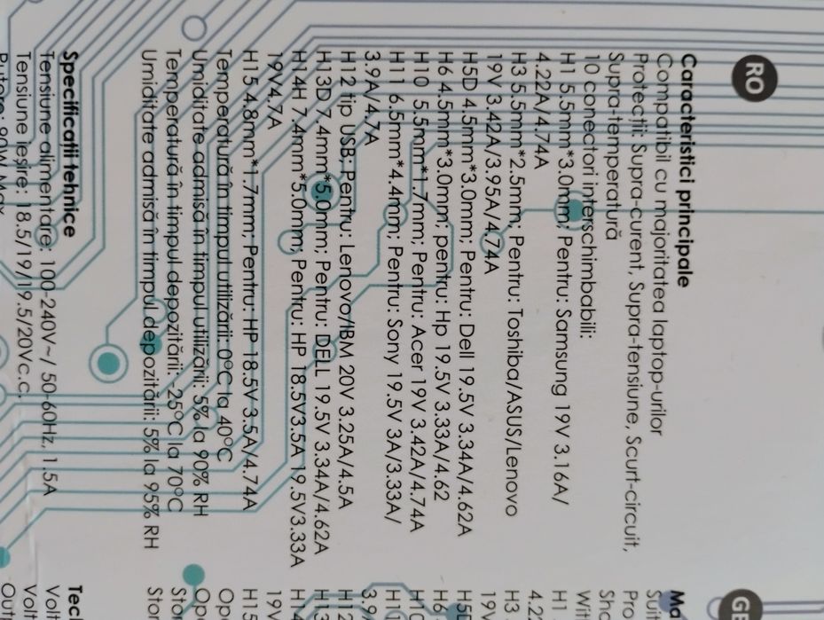 Încărcător universal laptop