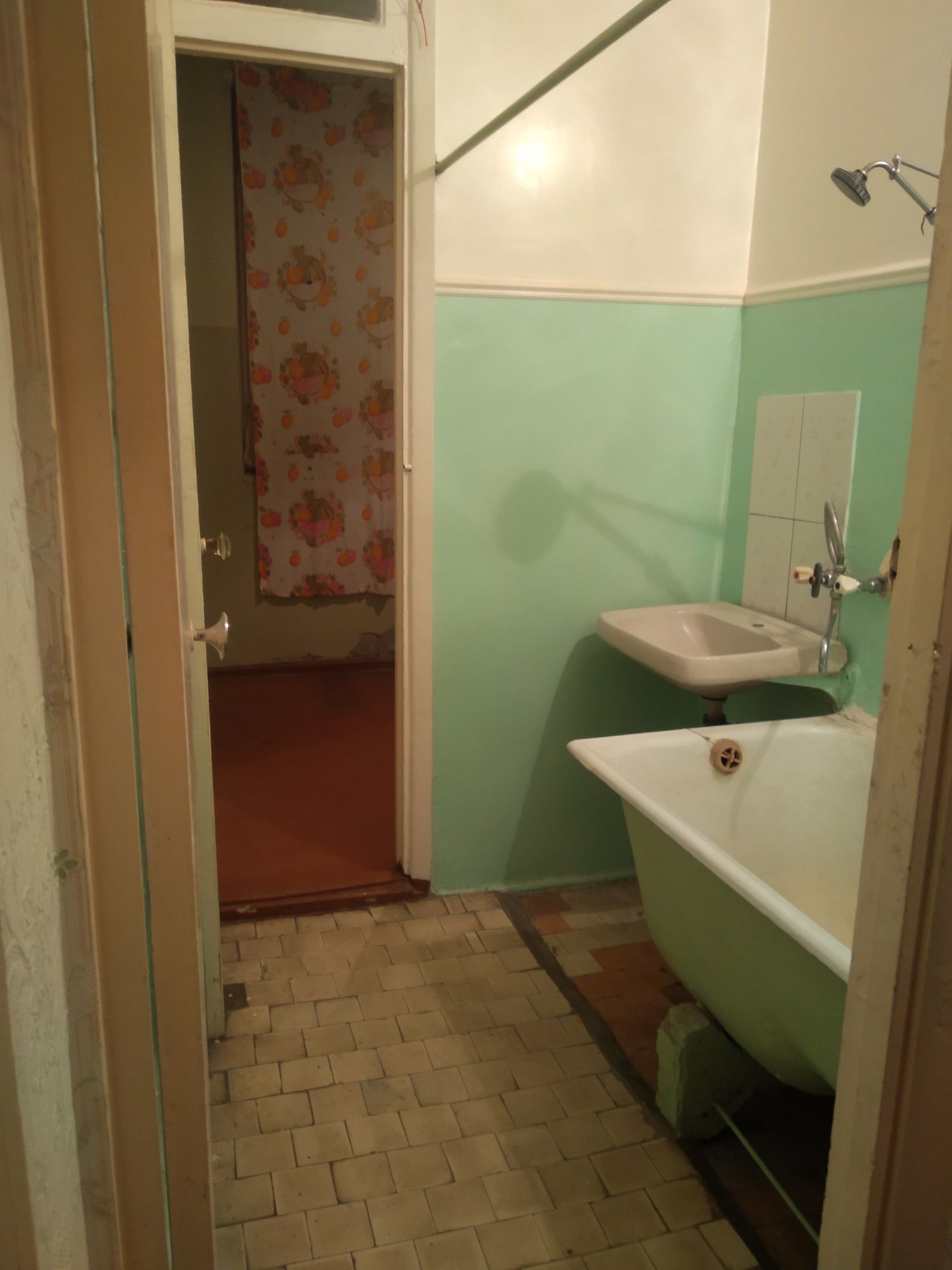 Сдается возле метро Буюк Ирак и́ули 1 ком,квартира