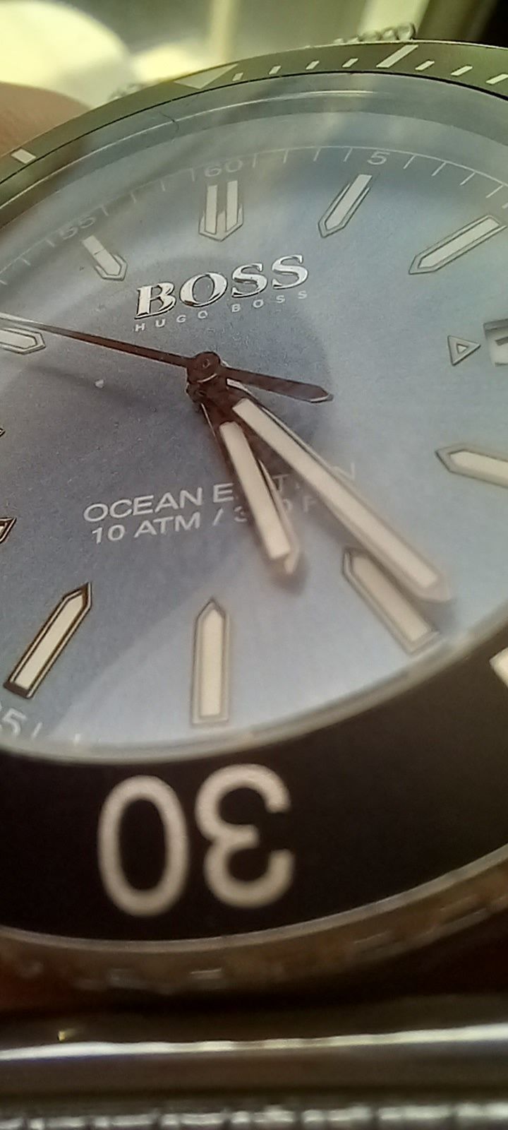 Часовник Hugo Boss Ocean Edition НАМАЛЕН