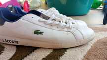 Vând Papuci Lacoste