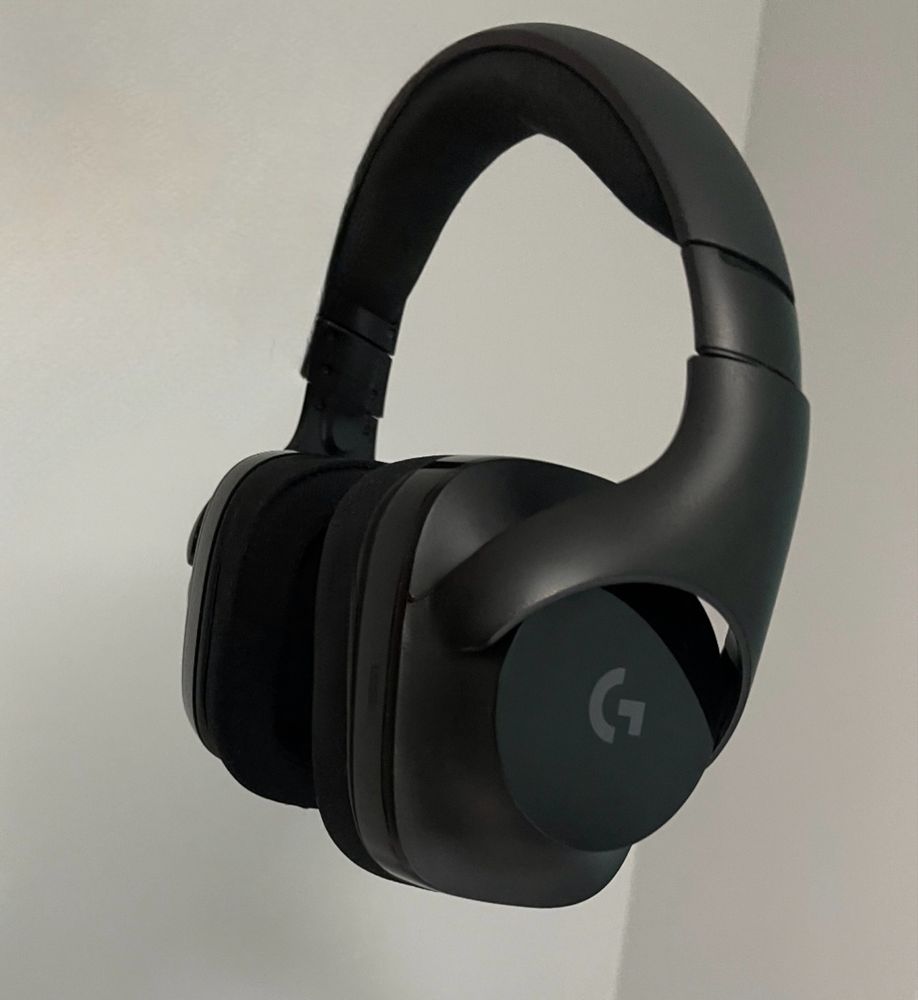 Logitech Слушалки G533