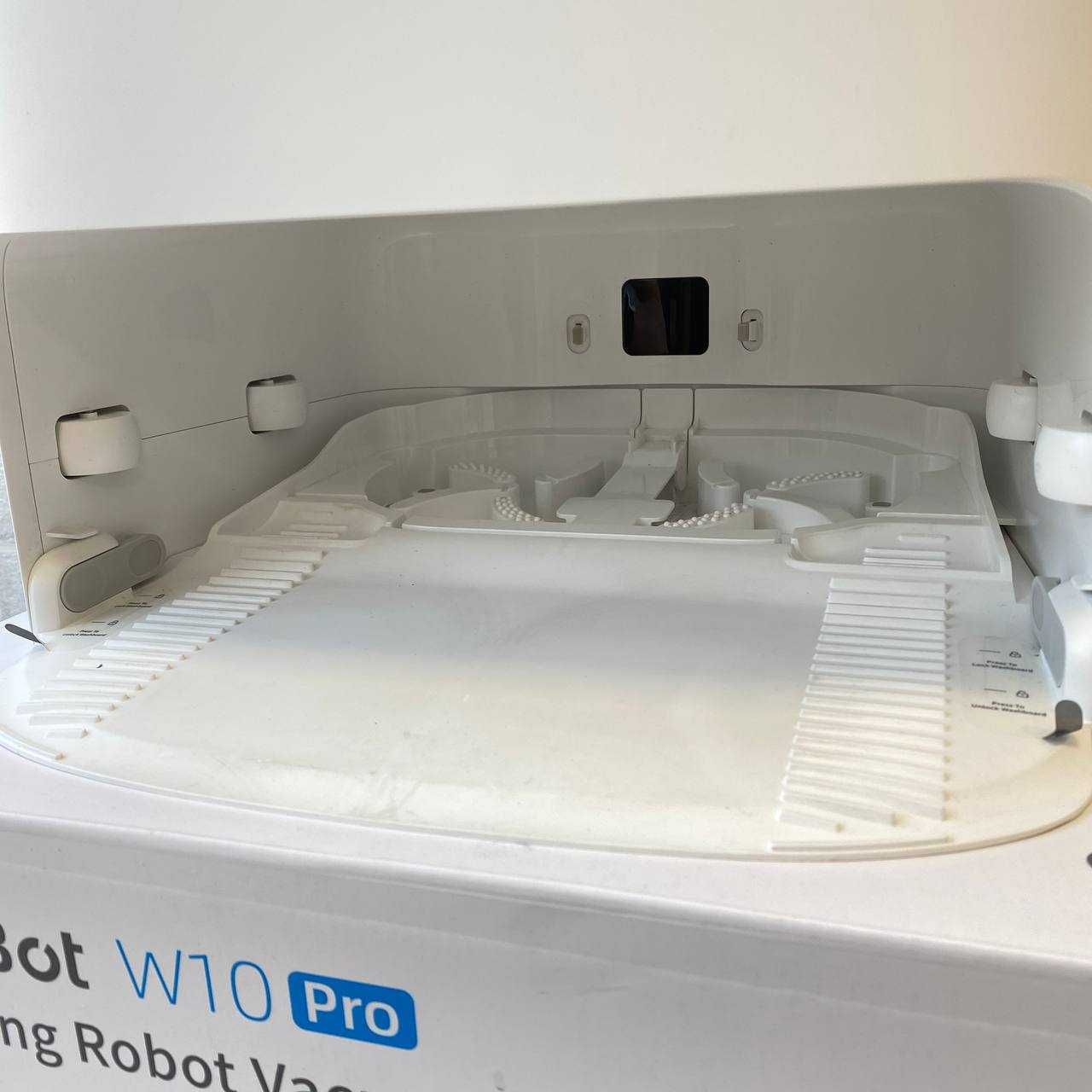 Робот прахосмукачка Dreame W10 Pro с моп Auto Wash Dry станция 4000Pa