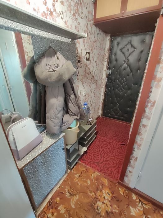 Продается 2-комн (9-19, 2 эт)