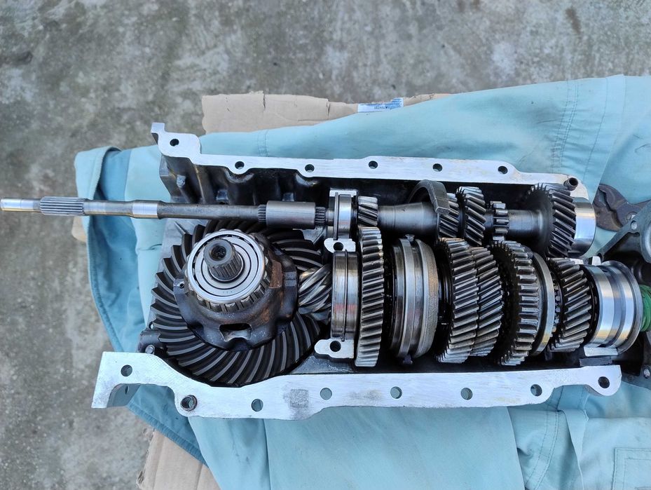 Reparatii cutii viteze Dacia Duster, Renault ,Dacia 4 .5 6 trepte
