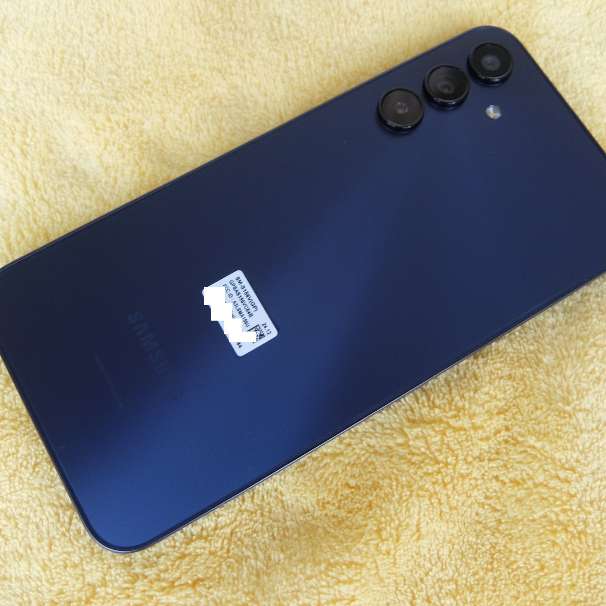 Продавам Smartphone телефон Samsung Galaxy A15 5G
