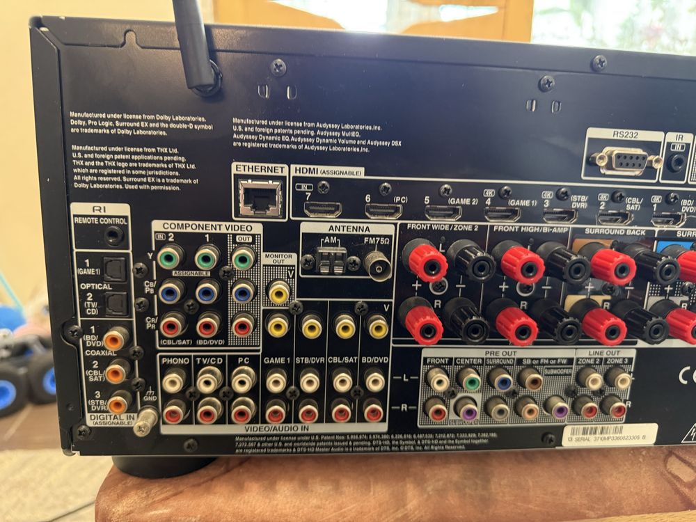 Onkyo TX-NR828 Bluetooth Wi-FI resiver