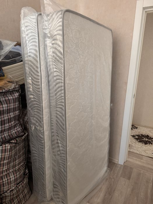 Продам новый матрас ортопедический 2шт