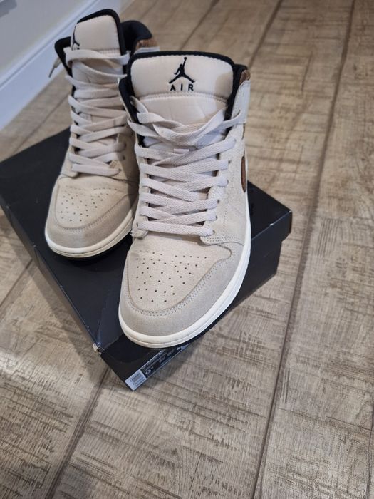 Nike Air jordan 1 mid bej