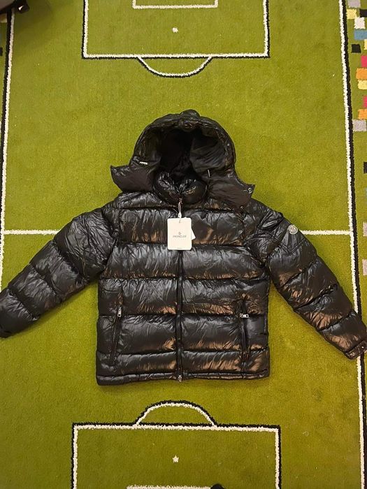 Мъжко зимно яке Moncler NFC Tag