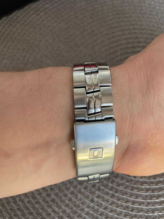 Tissot PR100  колекционерски много красив мъжки часовник