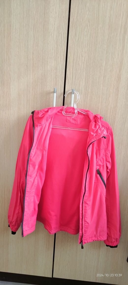 Страхотно пролетно яке H&M
