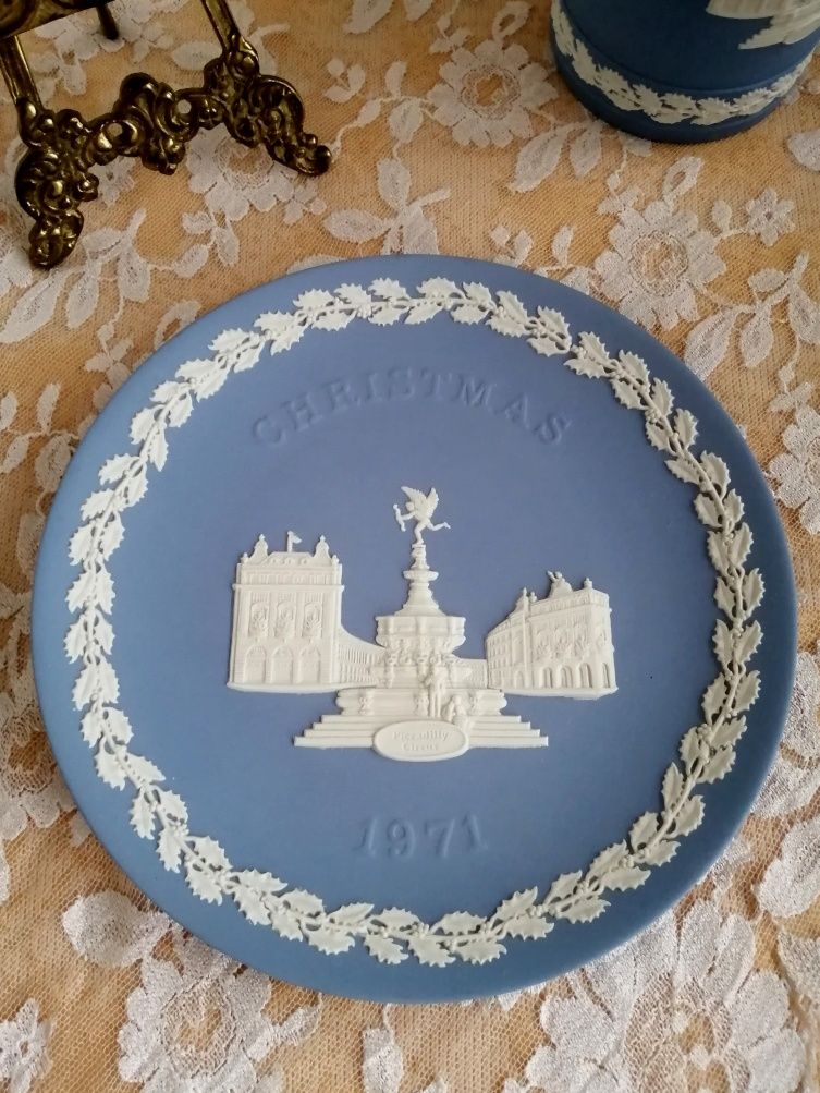 Фарфор Wedgwood JASPERWARE, Англия, Рождество, Новый Год