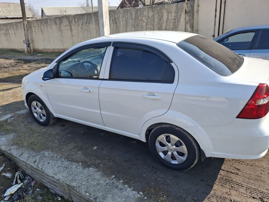 Nexia 3 2-pozitsiya sotiladi