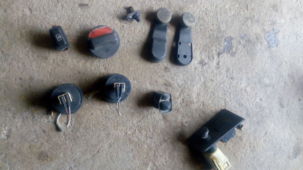 Останали части БМВ Е30