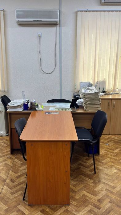 Продаётся офисная мебель