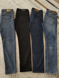 Продам мужской джинсы