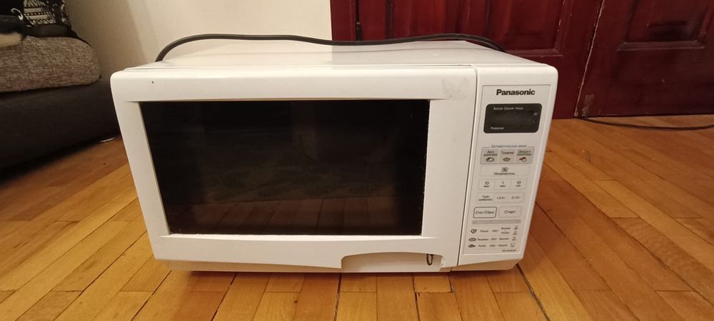 Микроволновка на запчасти